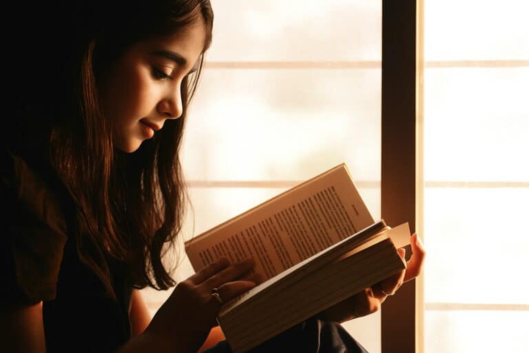 why highly sensitive people love to read